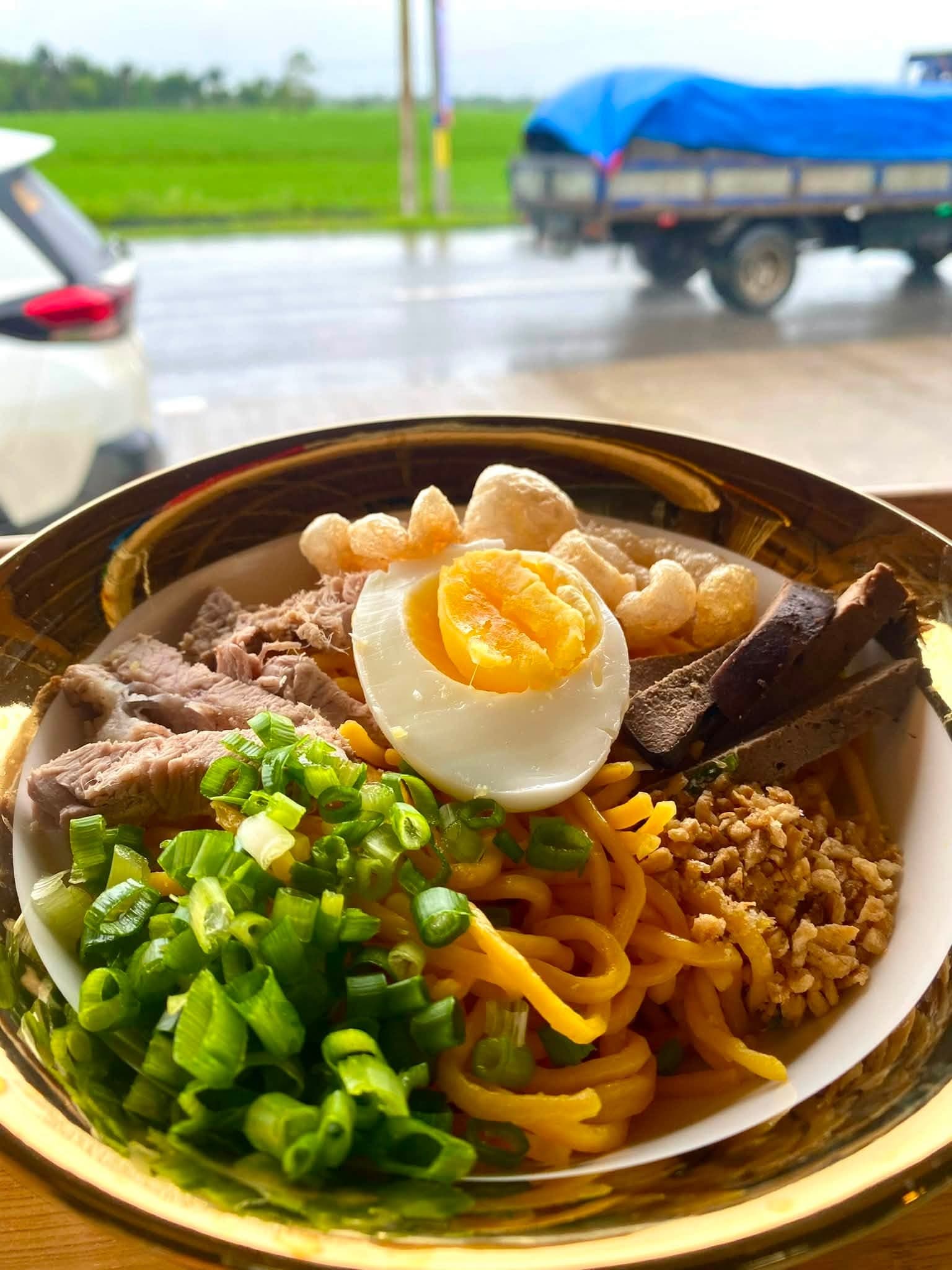 La Paz Batchoy, Miki version